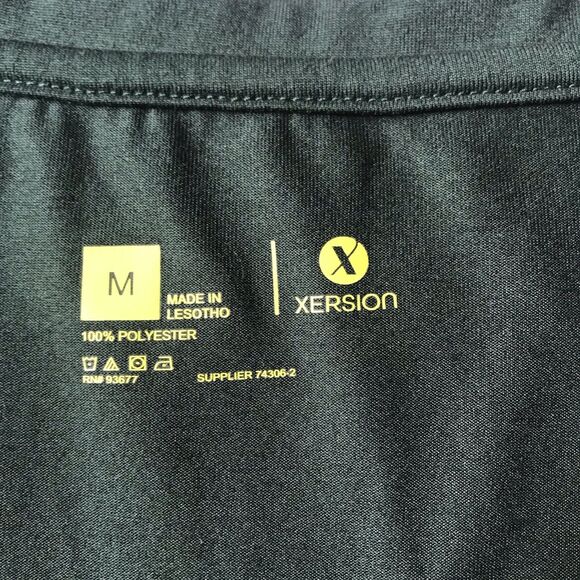 XERSION Activewear T-Shirt Emerald Green Short Sleeve V-Neck Top Women M Workout - Picture 2 of 6